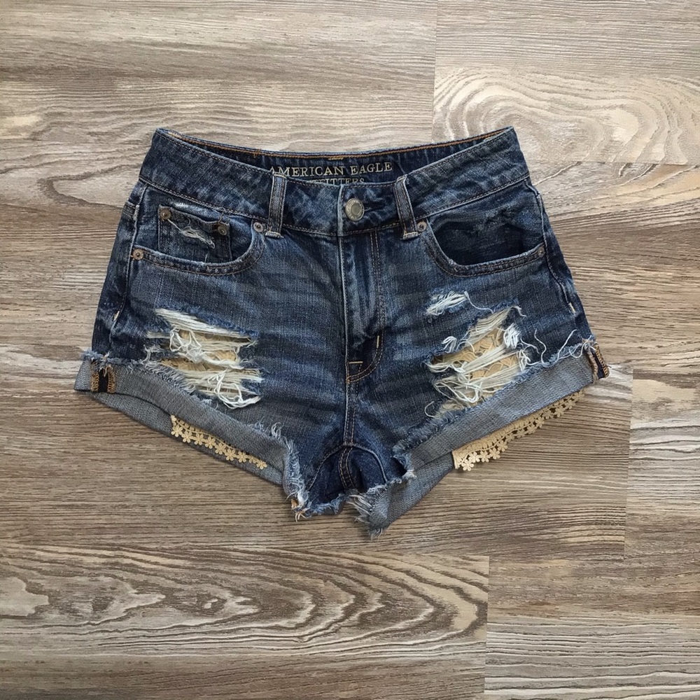 American Eagle Hi Rise Festival Distressed Lace Detail Shorts 0